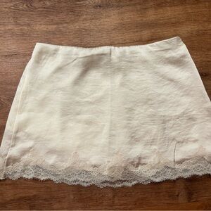 Abercrombie & Fitch Cream Lace Mini Skirt